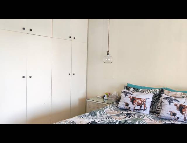 2 BEDROOM SIMPLEX FOR SALE IN PRESTBURY